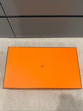 Hermes boots box 22 x 13 x 4.5 inches